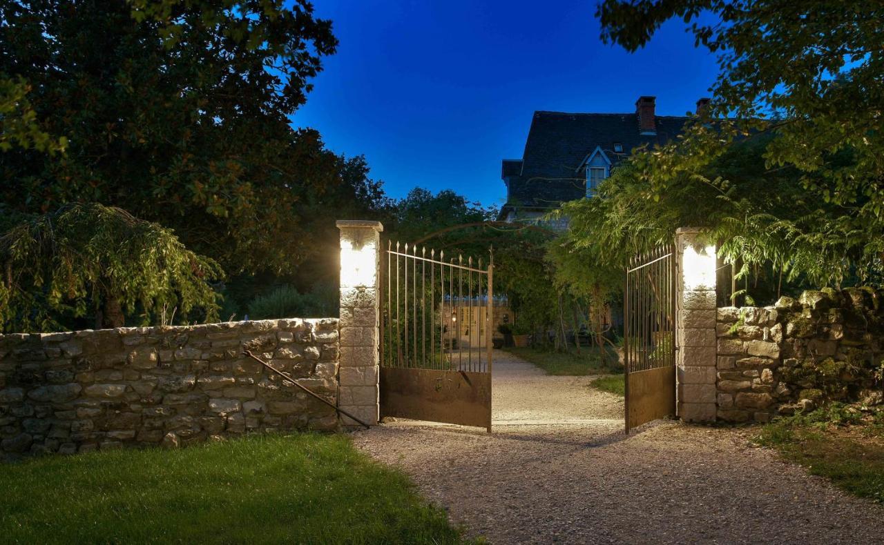 スイヤック Le Prieure Bed & Breakfast エクステリア 写真